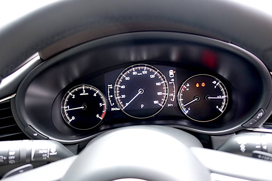 マツダ 新型CX-30