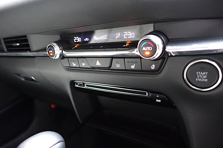 マツダ 新型CX-30