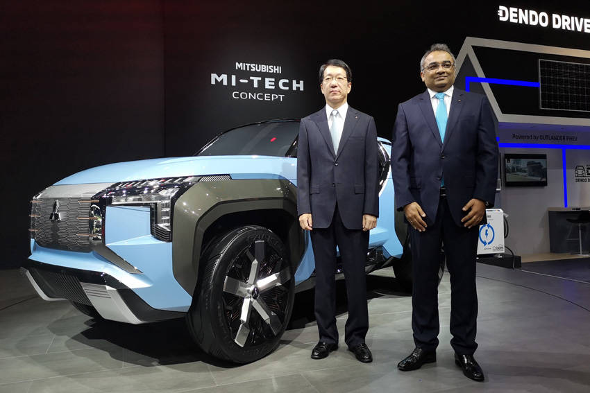 プレス・カンファレンスに登壇した加藤隆雄CEO、グプタ・アシュワニCOO。グプタ・アシュワニCOOは日産のCOOに移籍する予定