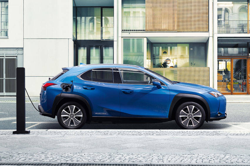 レクサス 広州モーターショー2019で市販EV「UX300e」をワールドプレミア