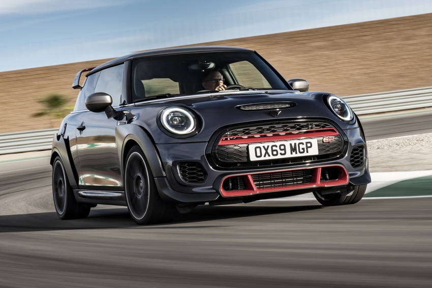 MINI史上最速の限定モデル「ジョン・クーパー・ワークス GP」