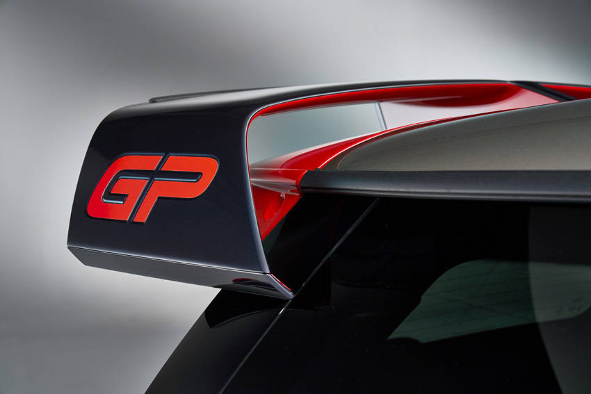 MINI史上最速の限定モデル「ジョン・クーパー・ワークス GP」