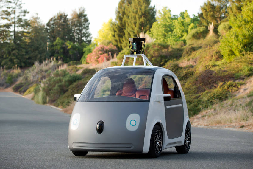 ハンドルもぺダルもないGoogleカー