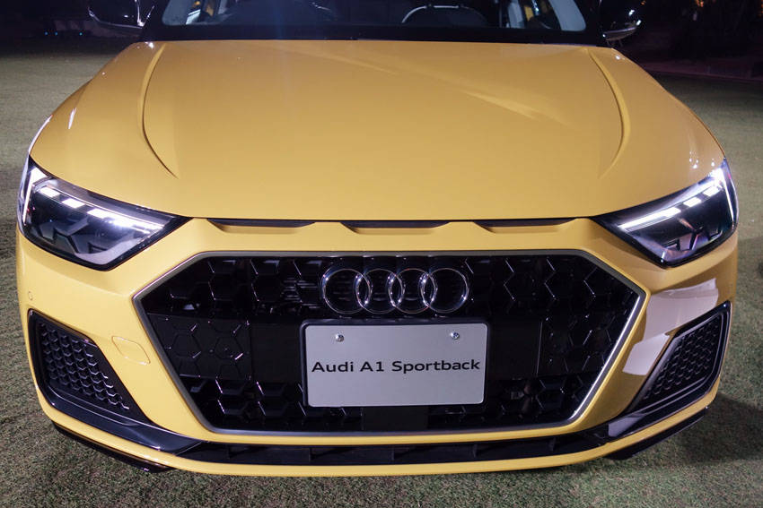 アウディ 2代目となる新型「A1スポーツバック」発売