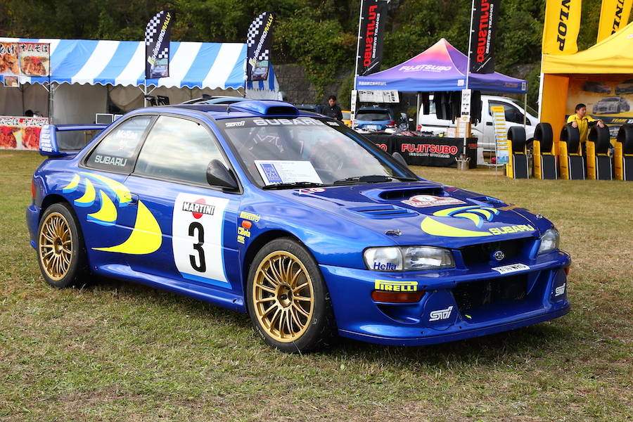 98年のWRカー。ドライバーはコリン マクレー