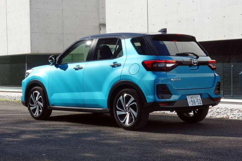 「ダイハツ ロッキー」と「トヨタ ライズ」5ナンバーのSUV【試乗記】