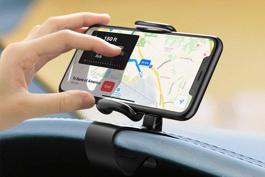 スマートフォンの「ながら運転」罰則強化 その問題点を考える