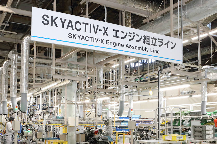量産品でありながら、高精度を要求されるスカイアクティブXのエンジン