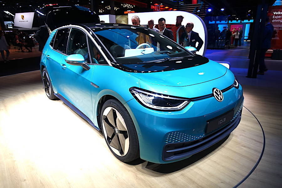 2019フランクフルトモーターショーで発表された市販型ピュアEVのID.3