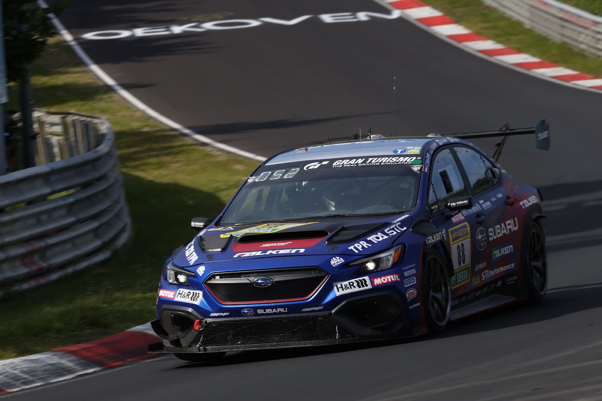 ニュルブルクリンク24時間レース2025】SUBARU/STI 大クラッシュからの