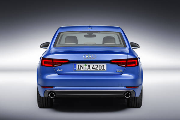 Audi A4 2.0 TFSI quattro