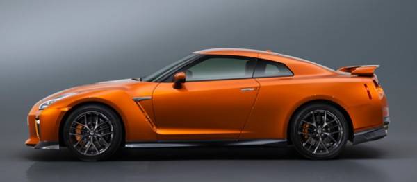 GTR_2017MODEL_03