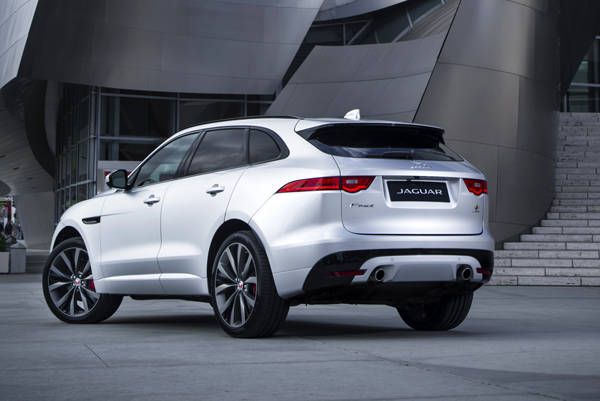 Jag_FPACE_LA_Image_181115_10