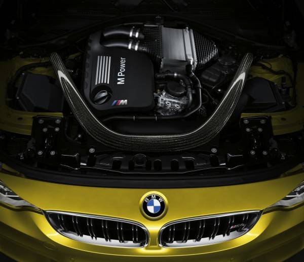 BMW M4 GTS
