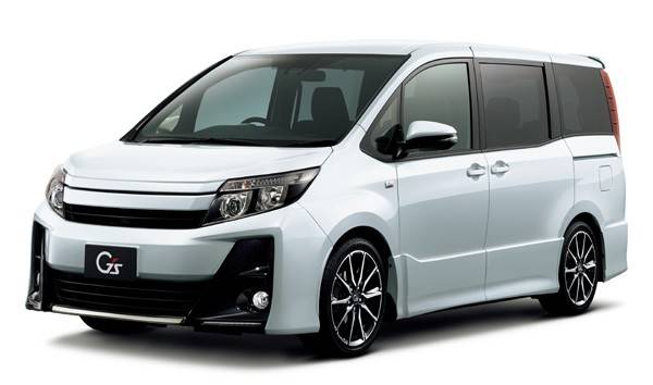 ノア Si“G's”（ホワイトパールクリスタルシャイン）＜オプション装着車＞