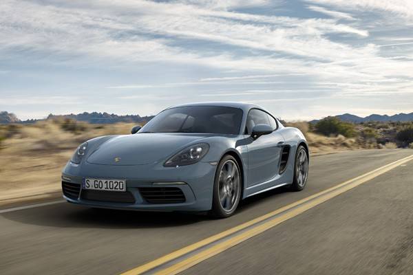 ポルシェ　718ケイマン　2019年モデル　価格改定