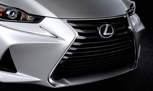 LEXUS_IS_BEIJING2_04B