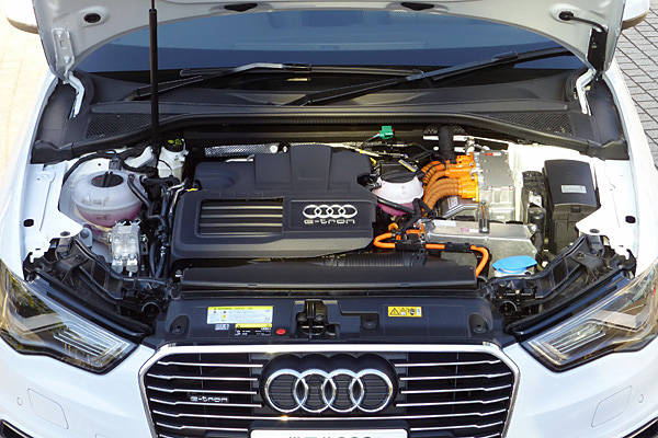 ガソリンエンジンは1.4LのTFSI