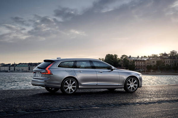 V90