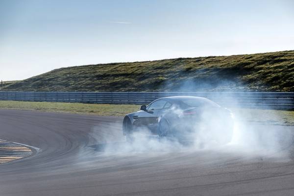 v12-vantages_manual_060416_5