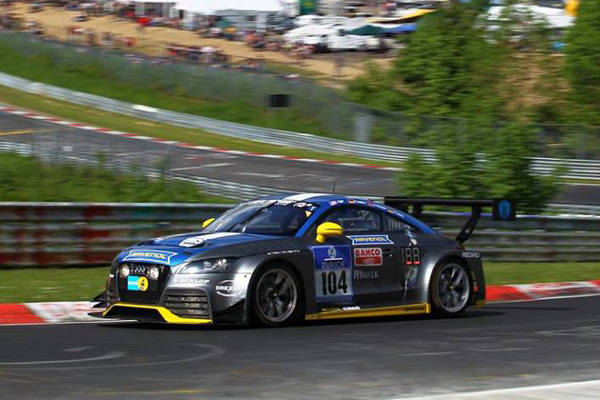 WRX STIと戦ったアウディTT RS2は終盤にリタイヤ