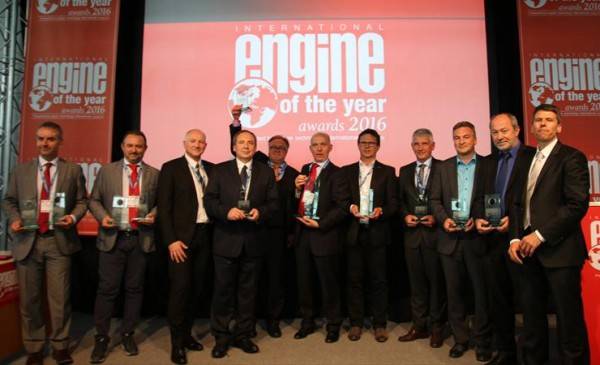 160606_engine_award_2016