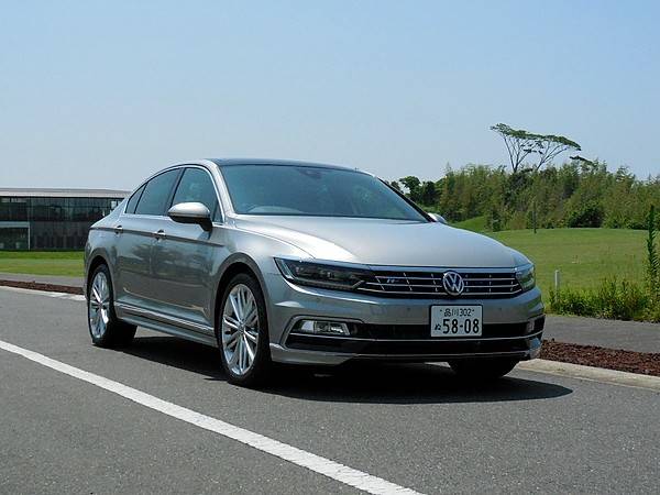 新型車試乗 フォルクスワーゲン・パサート 001