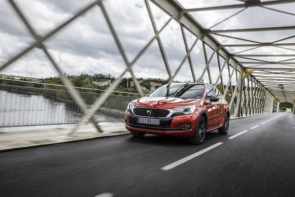 DS4_Crossback3