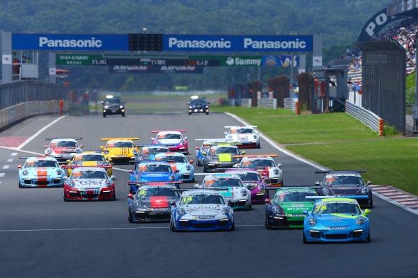 ポルシェカレラカップ ジャパン第8戦 決勝レポート