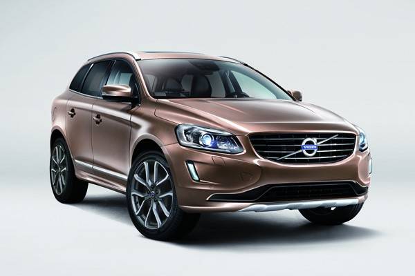 160826_volvo_XC60_01