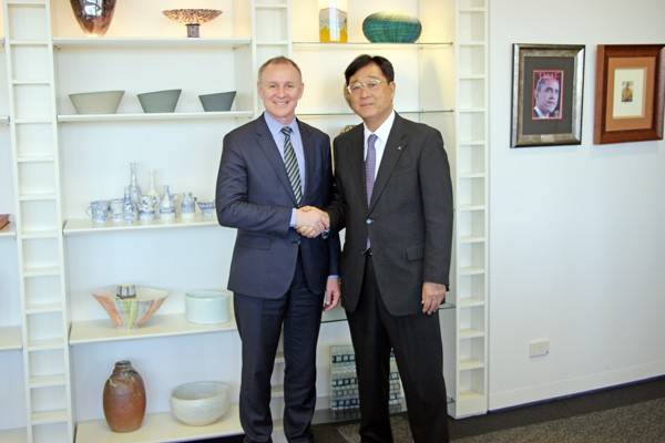 160826_mitsubishi_Australia_01