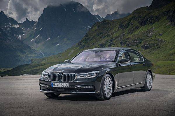 BMW 740e iPerformance