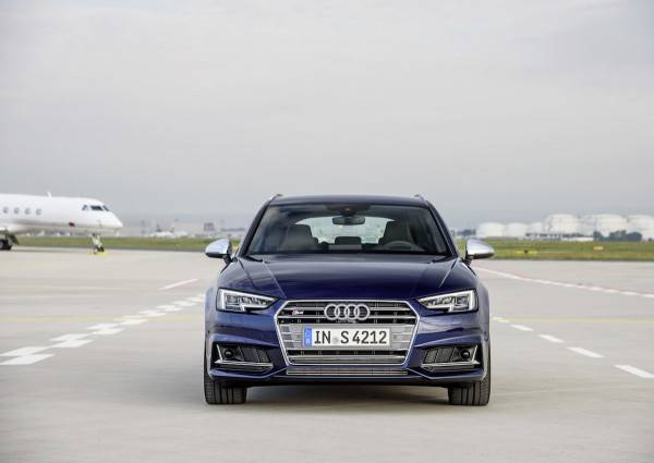Audi S4 Avant