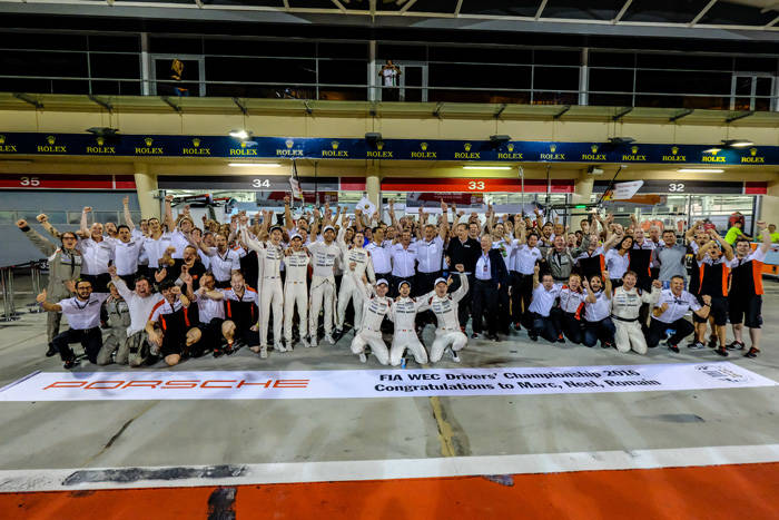 Official Porsche Driver Championship Team Photo at the WEC 6 Hours of Bahrain - Bahrain International Circuit - Sakhir - Bahrain