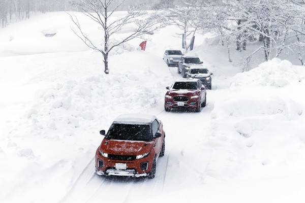 JLRJ MEDIA SNOW TEST DRIVE 2017_PARK (63)