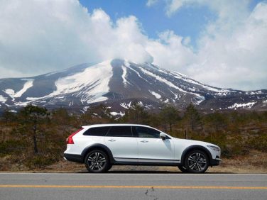 ボルボV90クロスカントリー試乗記 品の良さをもつプレミアムモデル