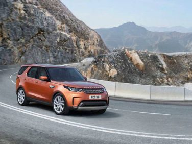 伝統と革新を融合した新型ランドローバーDISCOVERYの受注がスタート
