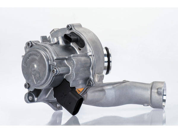 ボルグワーナー 電動スーパーチャージャー「eBooster」の採用第1号はダイムラーの3.0L 直6エンジン