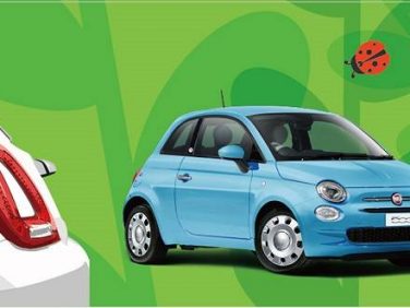 フィアット、幸運のシンボル、てんとう虫をモチーフにした「Fiat 500 Super Pop Coccinella」を発売
