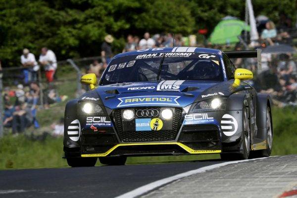 ポールtoウィンを成し遂げたSP3TクラスのアウディTT RS2