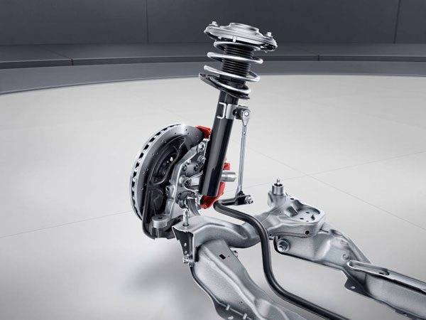 メルセデス・ベンツ AMG SLC43 RedArt AMG RIDE CONTROLスポーツサスペンション