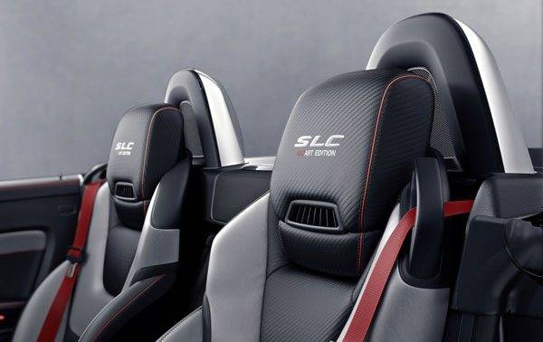 メルセデス・ベンツ SLC180 RedArt ナッパレザーシート