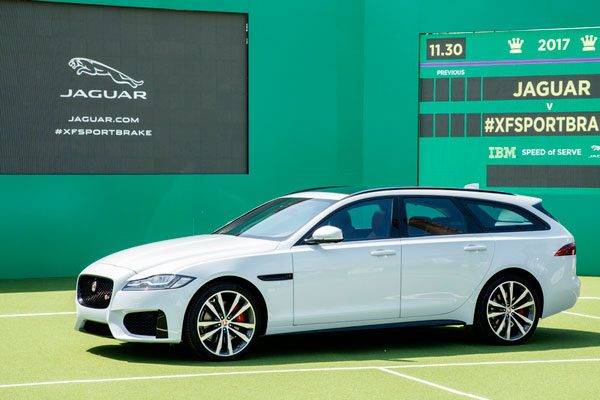 初公開されたジャガー XF SPORTBRAKE