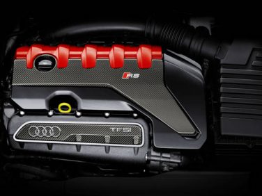 アウディ 5気筒 2.5 TFSIが8年連続でエンジンオブザイヤーを受賞