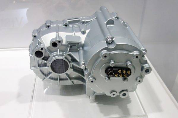 48V電動リヤアクスルドライブ (eRAD 48V)