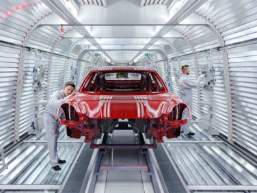 ポルシェ J.D.パワー社による初期品質調査において首位を獲得
