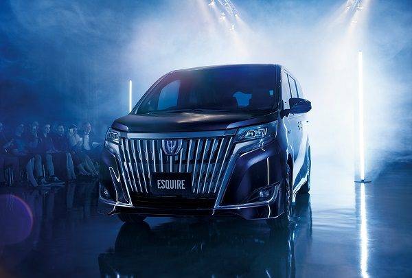 トヨタ エスクァイア　TOYOTA ESQUIRE マイナーチェンジ