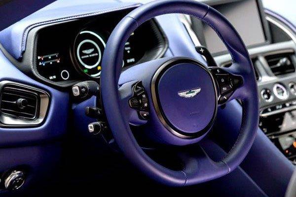 アストンマーチン DB11 インテリア