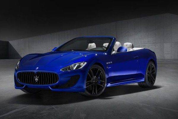 マセラティ グランカブリオ60th anniversary edition フロントビュー