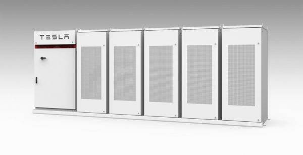 テスラ　ソーラーシステム社が展開する蓄電ユニット　パワーパック